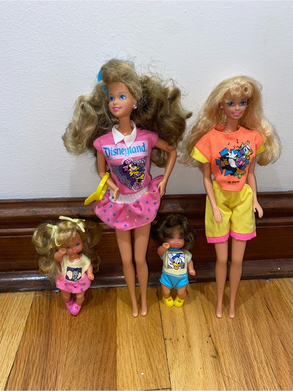 Barbie Disney World Doll Set in Pink, Yellow, Orange and Blue Fashion
